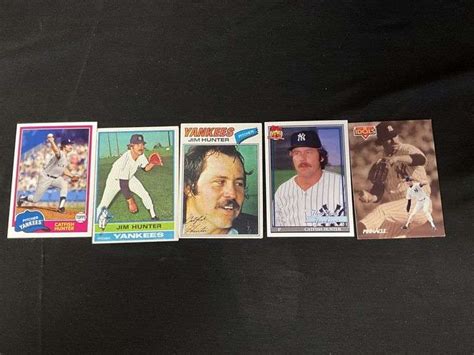 5 Catfish Hunter New York Yankees cards - Legacy Auction Company