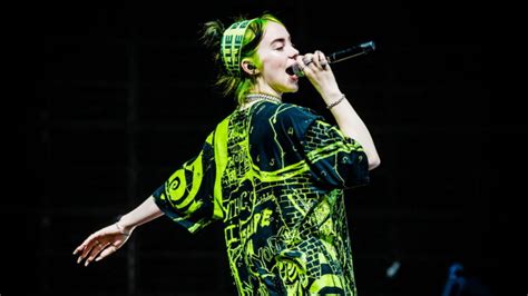 Billie Eilish Mais do que uma cantora um patrimônio da música moderna