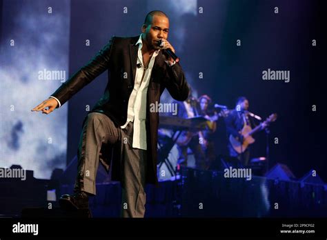 Anthony Romeo Santos Lead Singer Of New York Based Dominican Bachata
