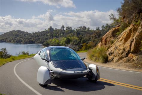 Der Aptera Das Elektroauto Das Nie Geladen Werden Muss