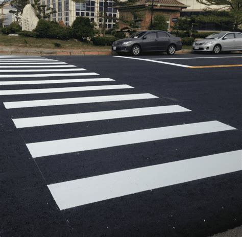 Calmax Reflective Thermoplastic Road Markings Made In Taiwan