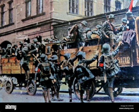 nazi members during the Beer Hall Putsch, Munich, Germany 1923 Stock Photo - Alamy