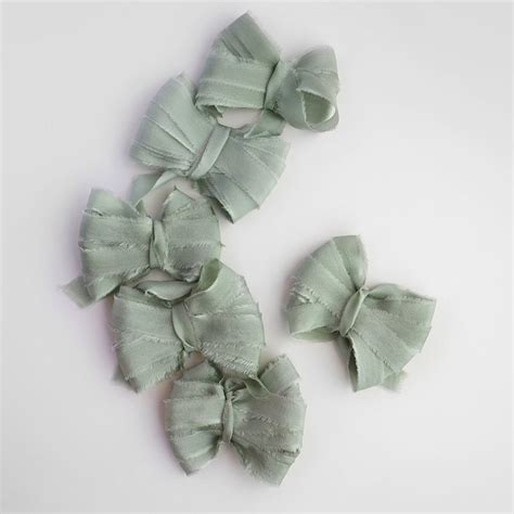 Hand Dyed Silk Ribbons Set of 6 Silk Bundles 設計館 KrasnovaSilk 包裝