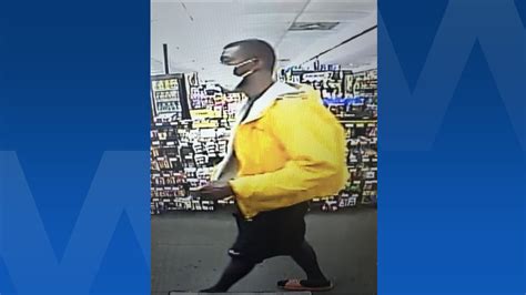 North Port Police Searching For Armed Robber Of Dollar General