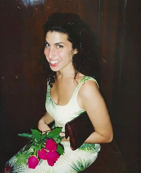 Amy Jade Winehouse S Instagram Photo Happy Valentine S Day X