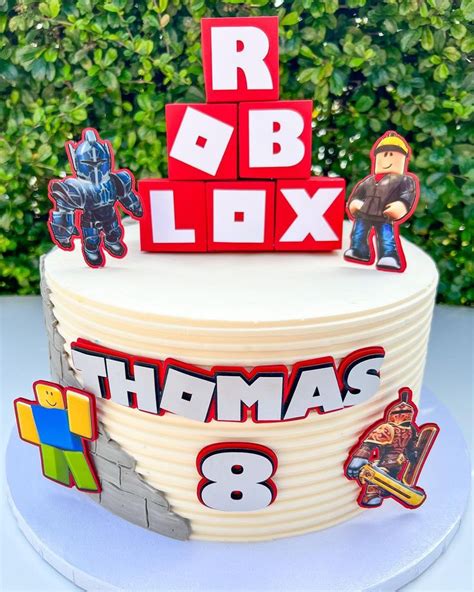 28 Roblox Cake Ideas For A Pretty Celebration