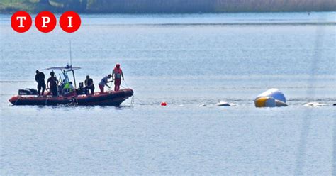 Lago Di Garda Si Tuffa Per Salvare Il Fratellino Che Stava Annegando