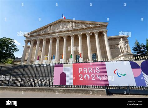 Jeux Olympiques Et Paralympiques Hi Res Stock Photography And Images