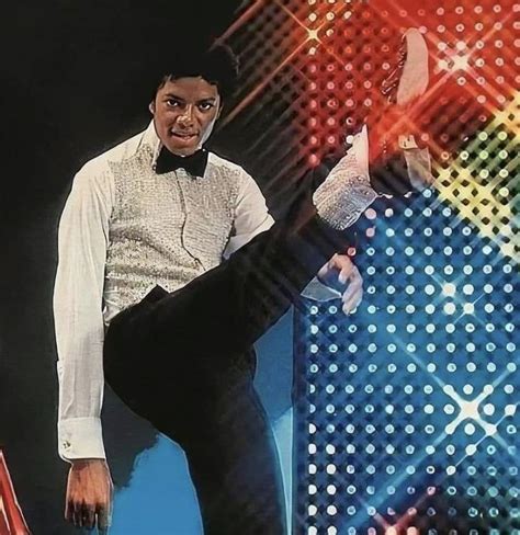 One of my favorite dance moves of MJ. : r/MichaelJackson