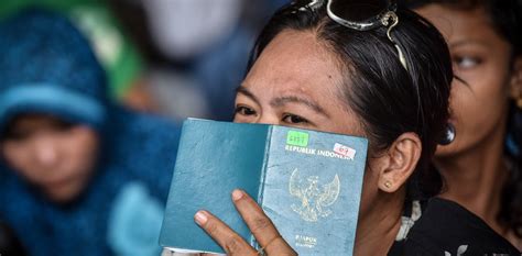 research shows  smugglers  indonesian migrant workers return home