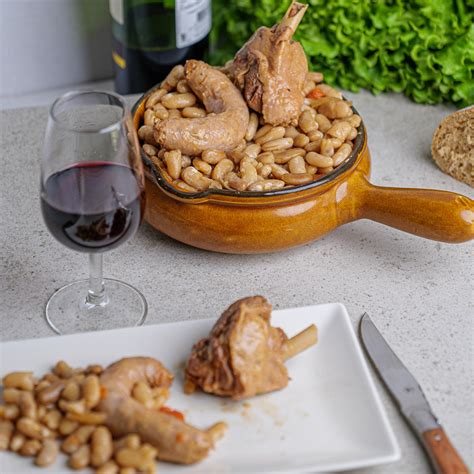 Cassoulet Au Porc Confit Et La Saucisse De Toulouse Le Parfait