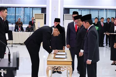 Menteri Ahy Lantik Pejabat Kementerian Atr Bpn Tekankan Kinerja