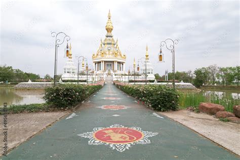 Road Leading To The Entrance Of Maha Rattana Chedi Sri Trai Loka Dhatu