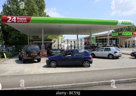 Asda petrol station Stock Photo: 27320518 - Alamy