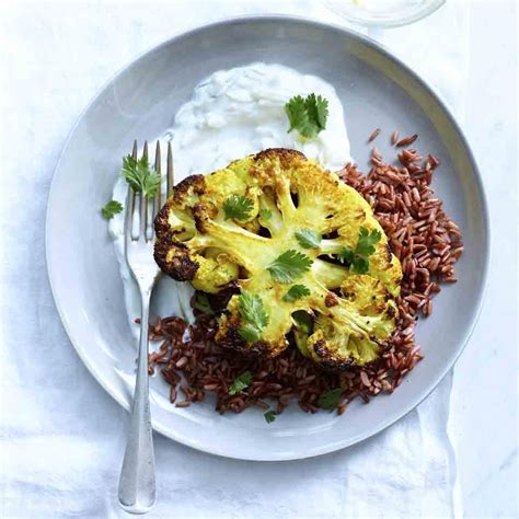 Curried Cauliflower Steaks With Red Rice And Tzatziki Recipe Eatingwell