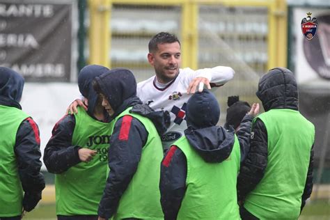 Avezzano L Aquila è febbre da derby Nel Capoluogo venduti 160