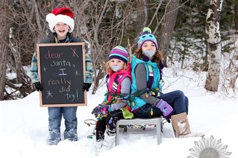 Best Christmas Photo Ideas For Siblings 1 Pink Lover