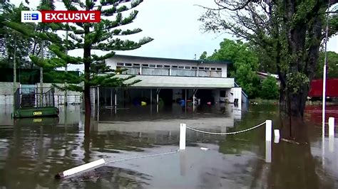 Heavy Rain And Floods Batter Australias East Coast