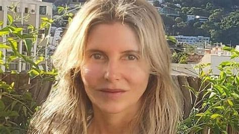 9 Hot Sexy Maria Padilha Bikini Pics