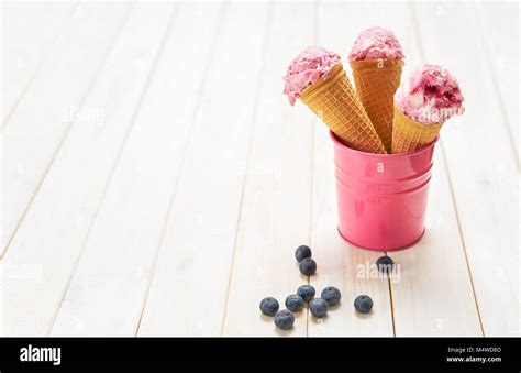 Wafer Ice Cream Cones Hi Res Stock Photography And Images Alamy