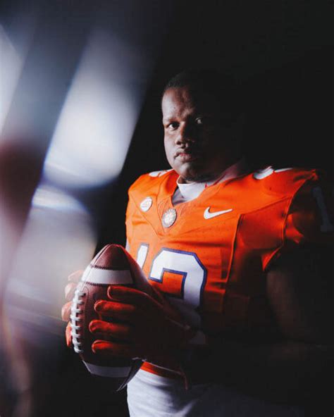 Tyler Davis – Clemson Tigers Official Athletics Site