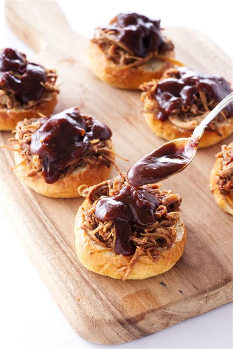 Easy Pulled Pork Sliders Savor The Best