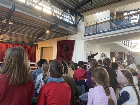 06 04 Bunte Bühne Schule Rahlstedter Höhe