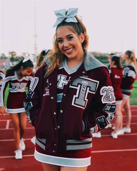 Girl Outfit Y Cheerleading Imagen En We Heart It Cheer Jackets Senior