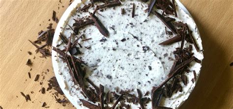 Stracciatella Cheesecake – Maverick Baking