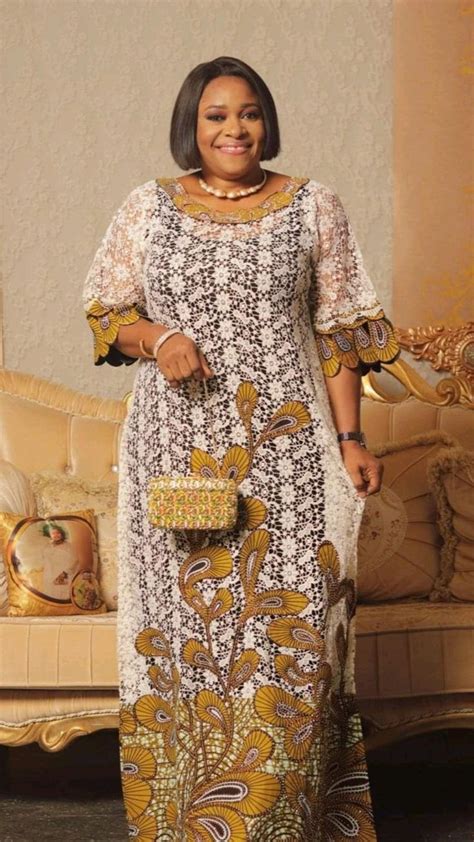 Pin By Yakoema Fashion On African Lace Styles Asoebi Styles Modest