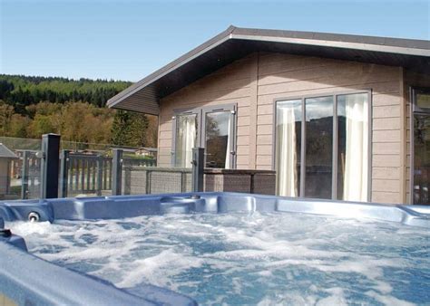 Scotland's Best Hot Tub Escapes - Hot Tub holidays - Hoseasons