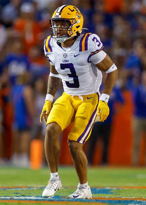 LSU Football's Greg Brooks Undergoes Emergency Brain Surgery to Remove ...