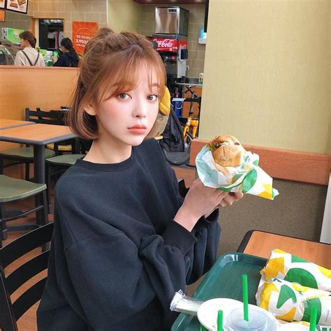 いいね！2312件、コメント7件 ― 강태리 テリテリさんtaeripageのinstagramアカウント 「you Want Some🍔」 Korean Short Hair