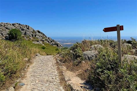 Monchique, Portugal: Best Things to Do, Map & 1-Day Itinerary