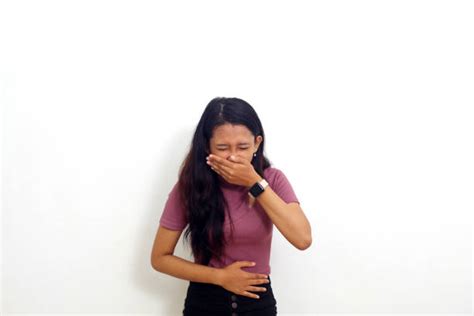 770 Girl Vomiting Fotografías De Stock Fotos E Imágenes Libres De Derechos Istock