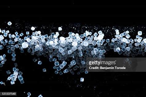 2,669 Nacl Crystal Structure Stock Photos, High-Res Pictures, and ...