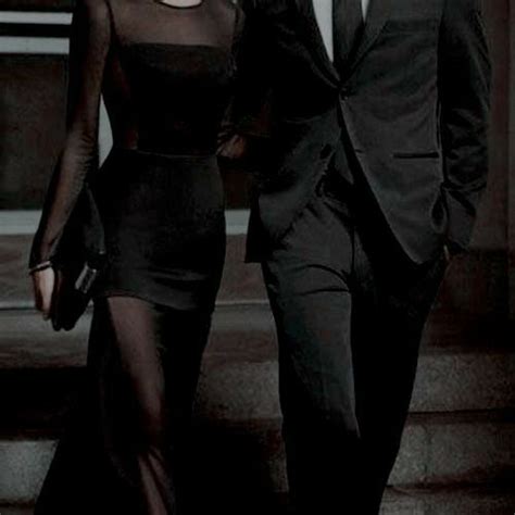 Pin By 𝐦 On ʟ ᴏ ᴠ ᴇ Classy Couple Couple Aesthetic Black Aesthetic