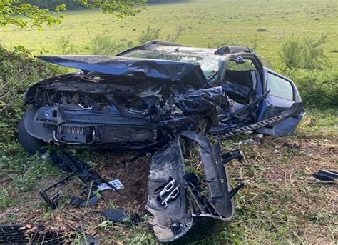 Gravissimo Incidente Stradale Ai Pratoni Del Vivaro Le Auto Coinvolte