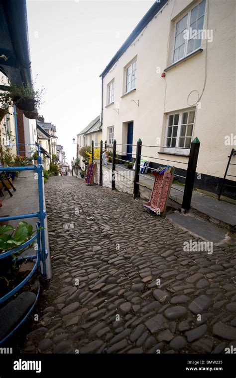 Clovelly Devon Uk Cobbled Streets Stock Photo Alamy