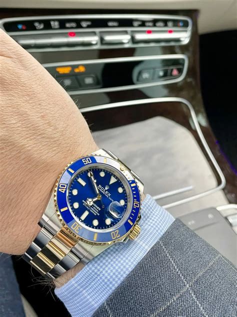 Rolex Submariner Blue On Wrist Hotsell Bellvalefarms