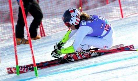 Mikaela Shiffrin Taken To Hospital Following Crash Today | Unofficial Networks