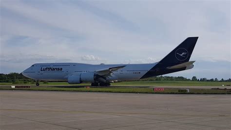 Lufthansa Boeing B747 8i D Abya New Livery Holding Short And Line Up