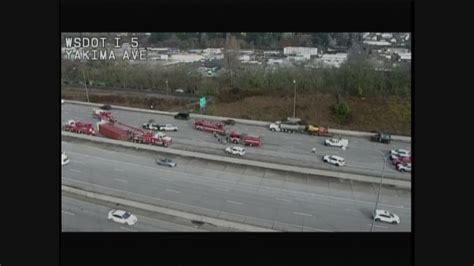 Overturned Semi On Sb I In Tacoma Causes Miles Long Backup King