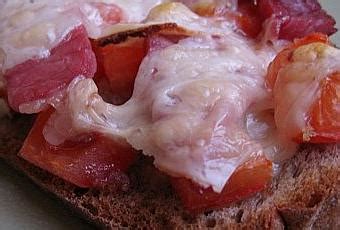 Tartine Gourmande Au Jambon De Bayonne Et Au Fromage De Brebis Chailla