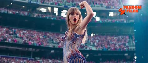 Fandom Files: Everything You Need To Know About The Swifties - FANDOM DAILY