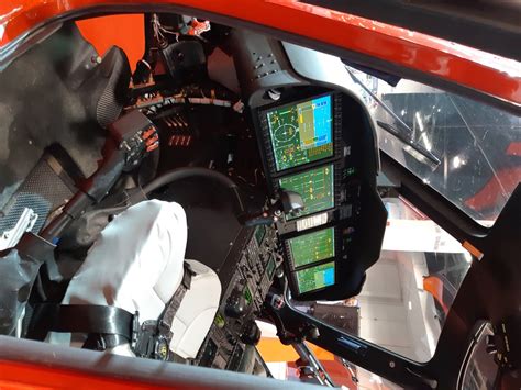 aw189 era cockpit heliexpo 2020 - Aerossurance