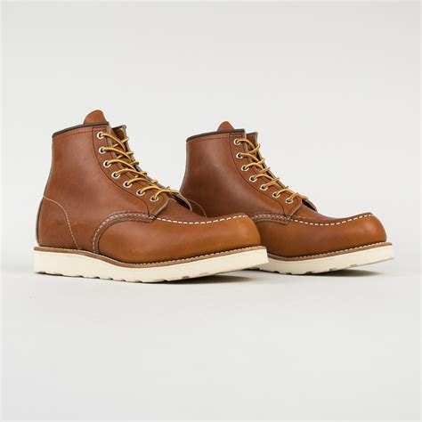 Red Wing Classic Moc Toe Boots Oro Legacy Leather D