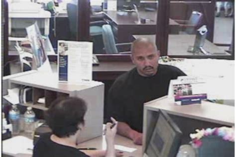 0612 010 Police Need Help Identifying A Bank Robbery Suspect