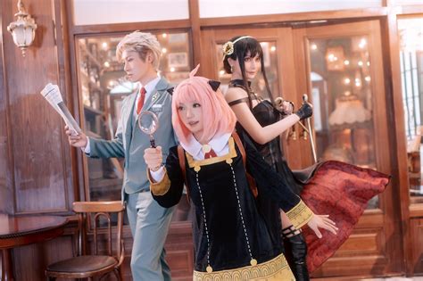 Spy x Family cosplay by Taiwanese politicians (source in comment) : r ...