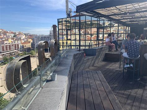 Les Meilleurs Rooftop De Lisbonne Kuiper